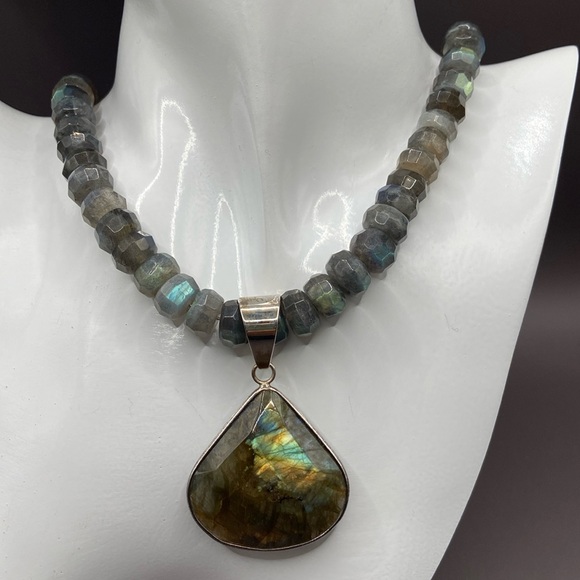 Jay King Jewelry - Jay King Sterling Silver Labradorite Pear Shaped Pendant & Bead Necklace, 18”L